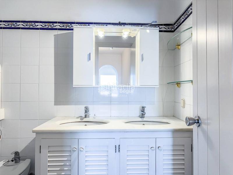 Foto 14934ad0-3c18-497f-9005-415399d740ba. House with heating parking in Begur Begur