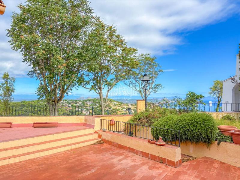 Foto 47e4500d-0aa0-4963-b5fd-bb1181db9489. House with heating parking in Begur Begur