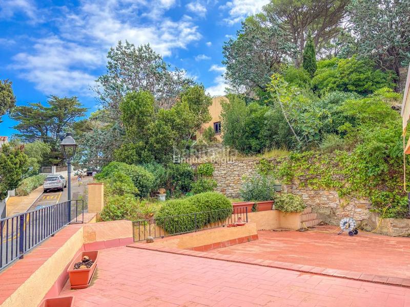 Foto 86d1636b-5e6f-400c-952e-11f94aace871. House with heating parking in Begur Begur