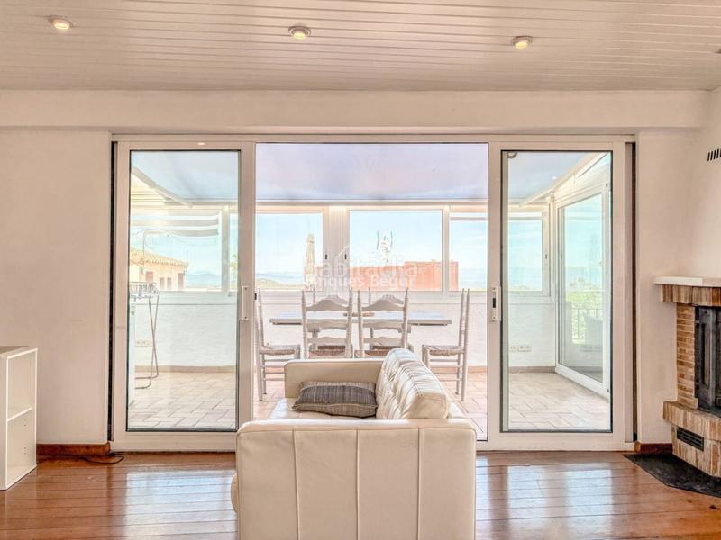 Foto 9d2bf20e-f58f-44d4-85f8-665c95c73565. House with heating parking in Begur Begur