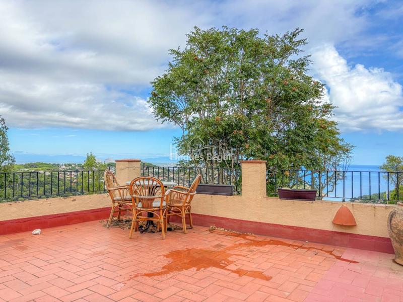 Foto c439f53e-5749-4f3f-9a16-436534c8d42c. House with heating parking in Begur Begur