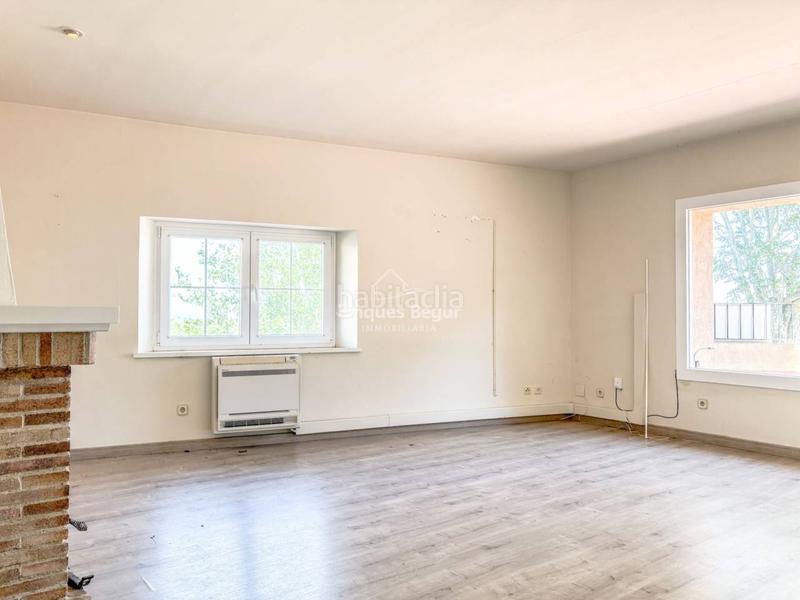 Foto de963670-d3df-48ed-b76d-bfe0eac592c4. House with heating parking in Begur Begur