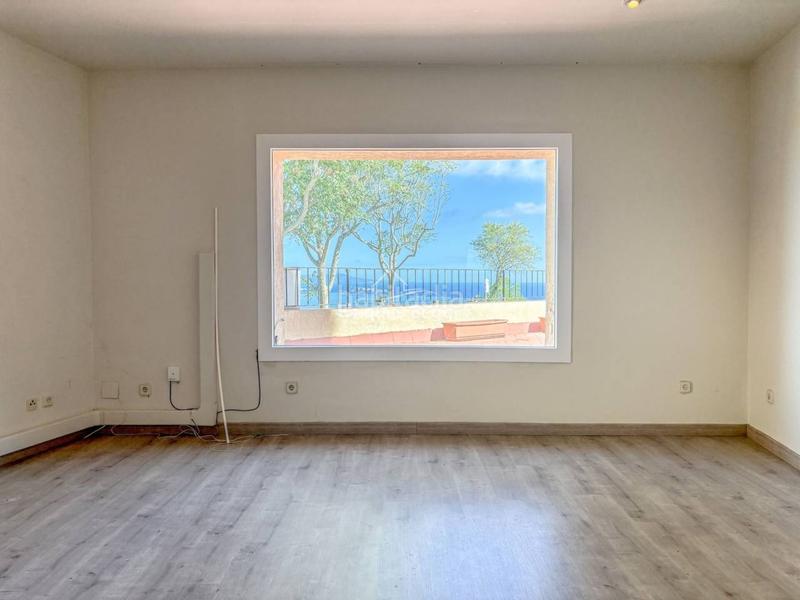 Foto e926af10-0890-4cd3-b457-bd9bc2381ba5. House with heating parking in Begur Begur