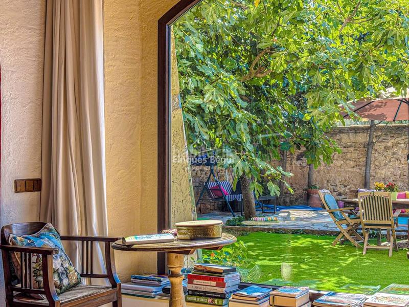 Foto 1c2fd968-028e-4197-973f-f80babe020bb. Xalet amb calefacció aparcament piscina a Centre Palafrugell