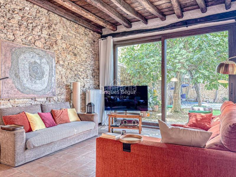 Foto 8d425caf-eab7-4940-a8c7-7652d3c52fff. Xalet amb calefacció aparcament piscina a Centre Palafrugell