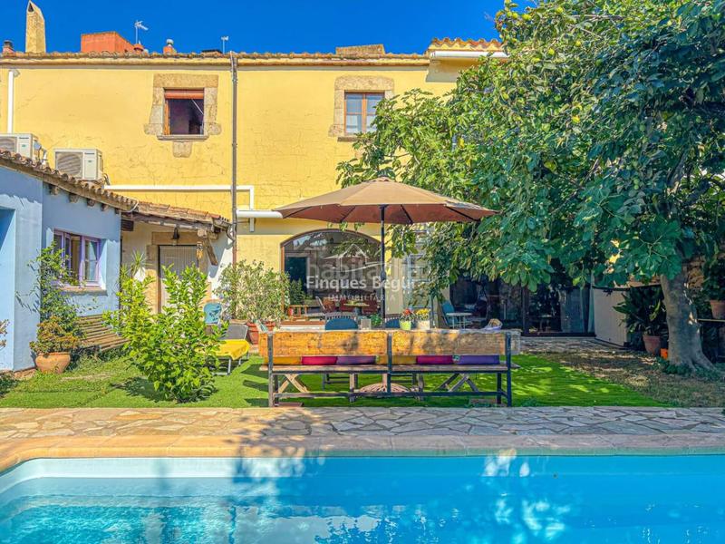 Foto 9eee933b-794b-4af7-a3a8-13e2ff50f651. Xalet amb calefacció aparcament piscina a Centre Palafrugell