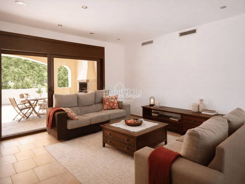 Foto aa3d59c4-faf6-42e6-8e57-8eca73511a19. Xalet amb calefacció aparcament piscina a residencial Begur-esclanyà Begur