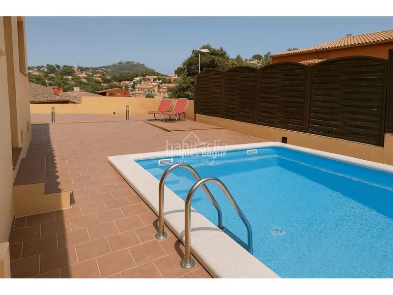 Foto de93b2c3-6783-40ee-8841-b6d81b1f672d. Chalet avec chauffage parking piscine dans residencial Begur-esclanyà Begur