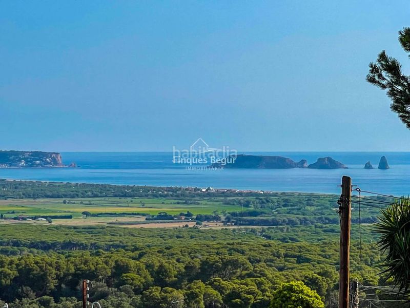 Foto 3a0d611d-1eaf-4820-bfbb-98864bbbfc80. Casa amb calefacció aparcament piscina a Pals