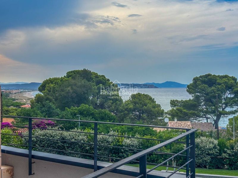 Foto f7b6c5f1-bd48-4e09-8854-b3feca115823. Pis amb aparcament piscina a Sa Riera-Sa Fontansa Begur