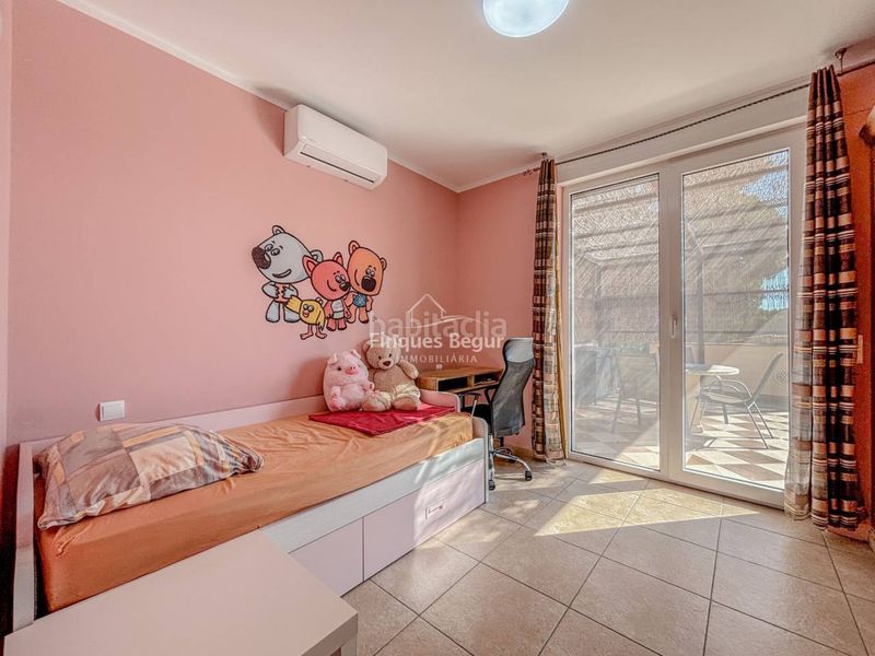 Foto f6e5ee67-5b25-495c-a9ee-060e67d804bd. Xalet a urbanizacion puig vermell 82 a Pals