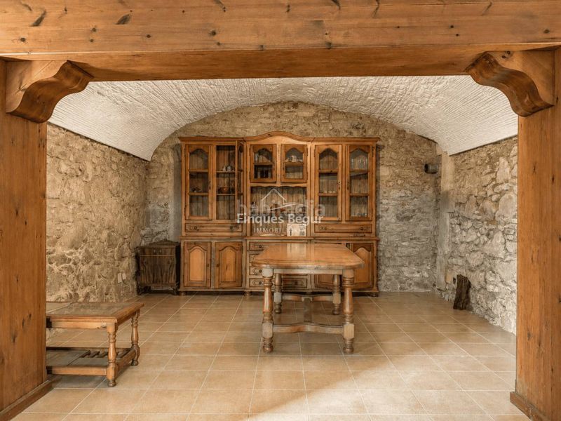 Foto 50a7d7bf-c10f-4a17-90c7-6e6e8af4ae47. Masia amb aparcament a Corçà