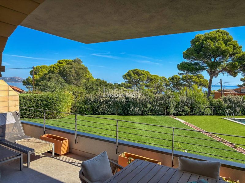 Foto fef7ff70-5b23-4788-b9f2-7440072dc1b6. Apartament amb calefacció aparcament piscina a platja de Pals Pals