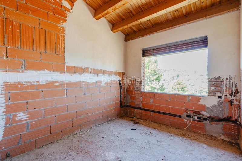 Foto 45856750-3783-4fd9-8ccd-a726fe72c158. Casa a Corbera de Llobregat