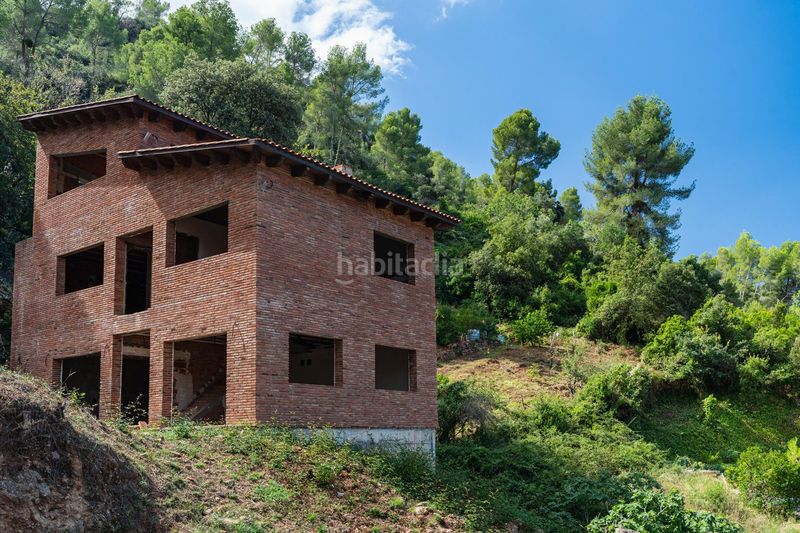 Foto d0f3738e-5c0d-431b-98f4-21a79165772b. Casa a Corbera de Llobregat