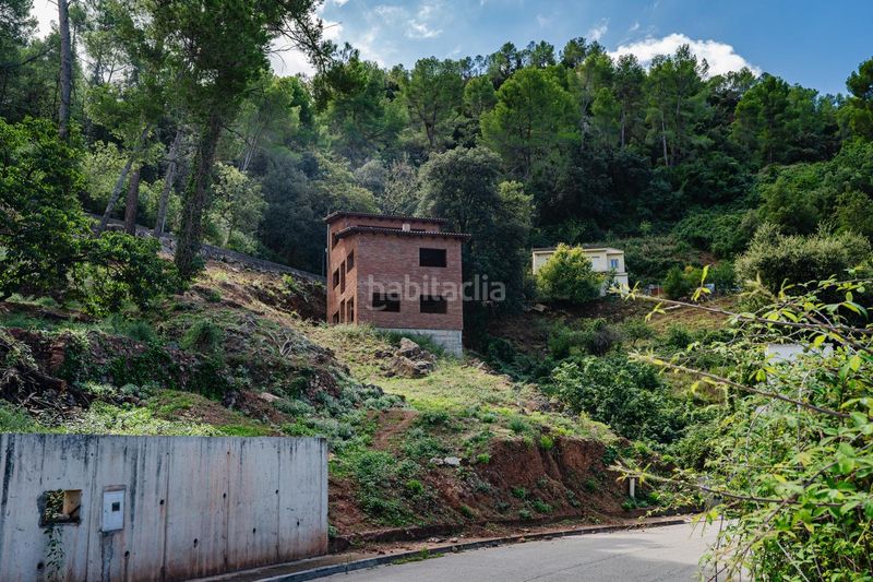 Foto df83c294-56c3-4f9f-8df6-4f27bc3a8e83. Casa a Corbera de Llobregat