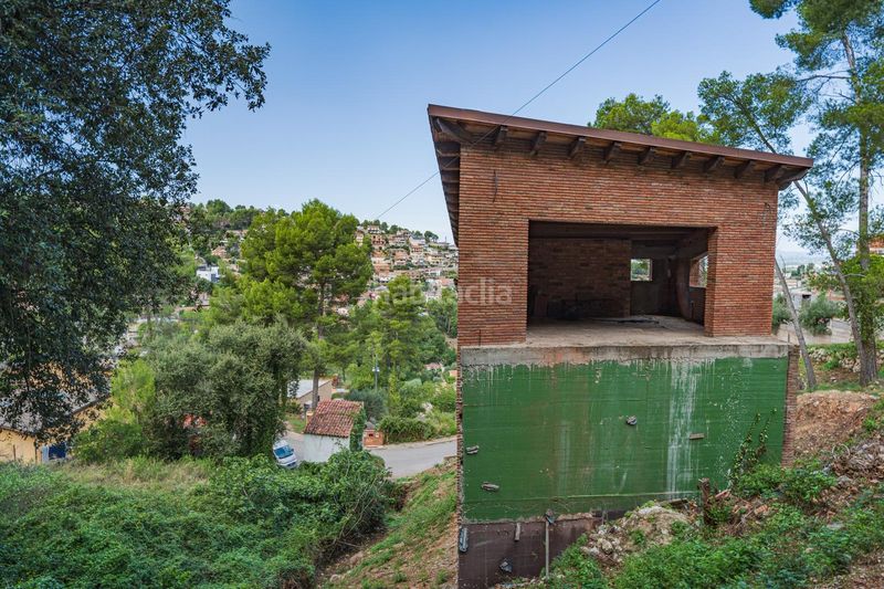 Foto fb64c38d-6434-4419-aea7-51be6bb117a4. Casa a Corbera de Llobregat