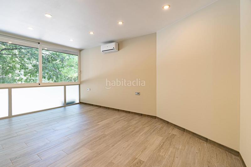 Foto 18e1f684-1f2c-4a24-927d-c003e44dd3a2. Location bureau avec parking dans Sant Antoni Barcelona