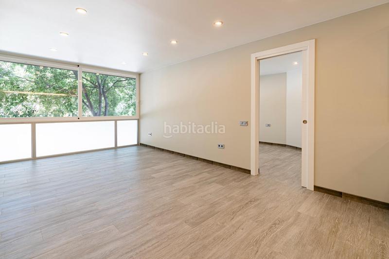 Foto 6b371e0a-3a59-461f-a05b-65c53124ea6b. Location bureau avec parking dans Sant Antoni Barcelona