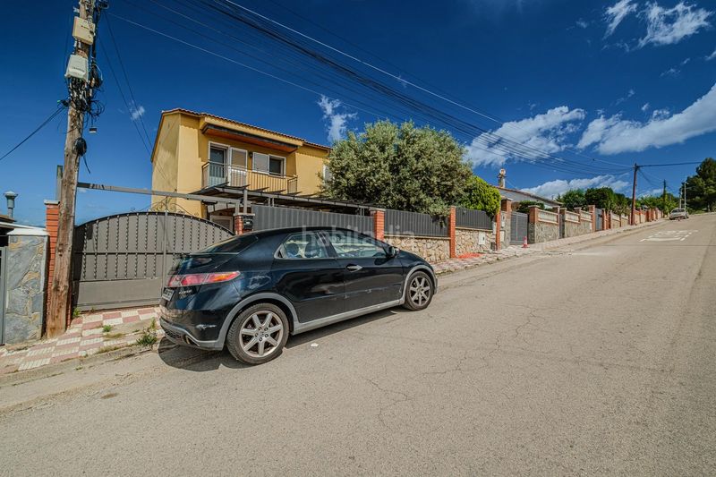 Foto db6ccd77-d661-4e77-8603-20722c45e74b. Xalet amb calefacció aparcament piscina a Abrera