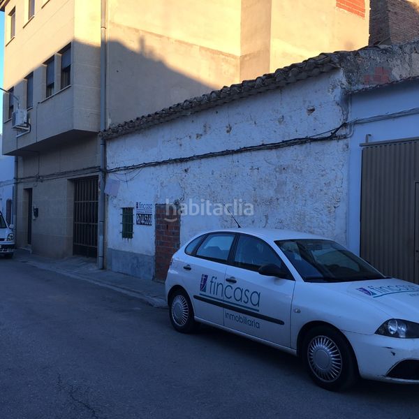 Foto b77b3abd-b98a-4c9a-8f73-670bce801787. Terreny residencial a Roda (La)