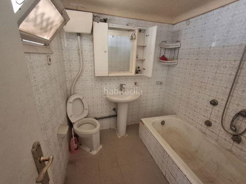 Foto 1e1dde0e-2e11-4e65-b9b7-e0cb052818cd. Casa amb aparcament a Roda (La)