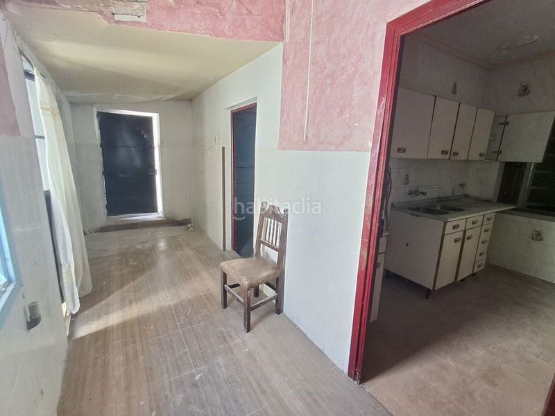 Foto 2b0c290d-810c-4a61-8c33-2171a56e9434. Casa amb aparcament a Roda (La)