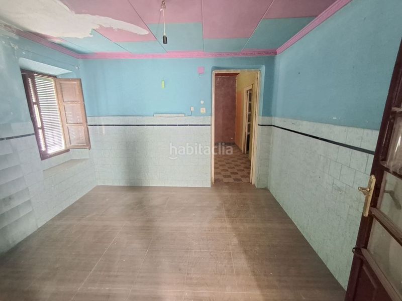 Foto 3bd9bad3-1565-43bb-b697-de931ae4cddf. Casa amb aparcament a Roda (La)