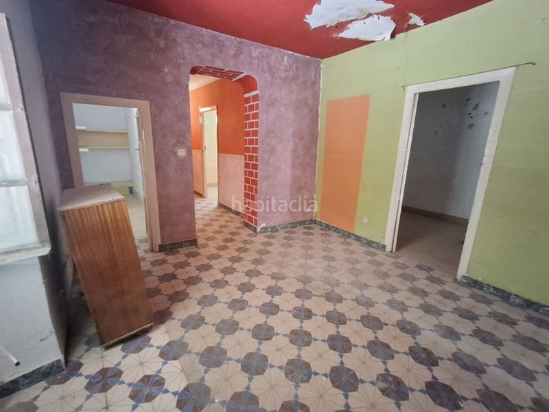 Foto 621270bd-5c67-406d-adad-9a3b59a5b3b7. Casa amb aparcament a Roda (La)