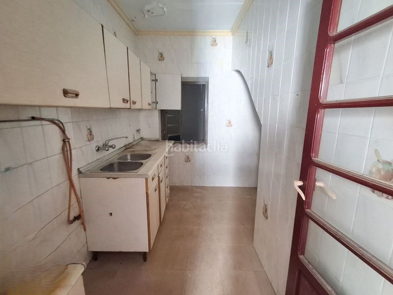 Foto 7164557f-e940-481d-922f-e3e3ff6ee1e5. Casa amb aparcament a Roda (La)