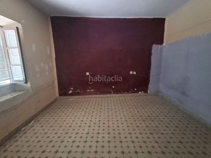 Foto b776ffae-3330-4f7e-882e-97a46253e0c0. Casa amb aparcament a Roda (La)