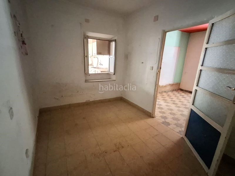 Foto bdc7be8b-64cb-4599-8598-774e3df40533. Casa amb aparcament a Roda (La)