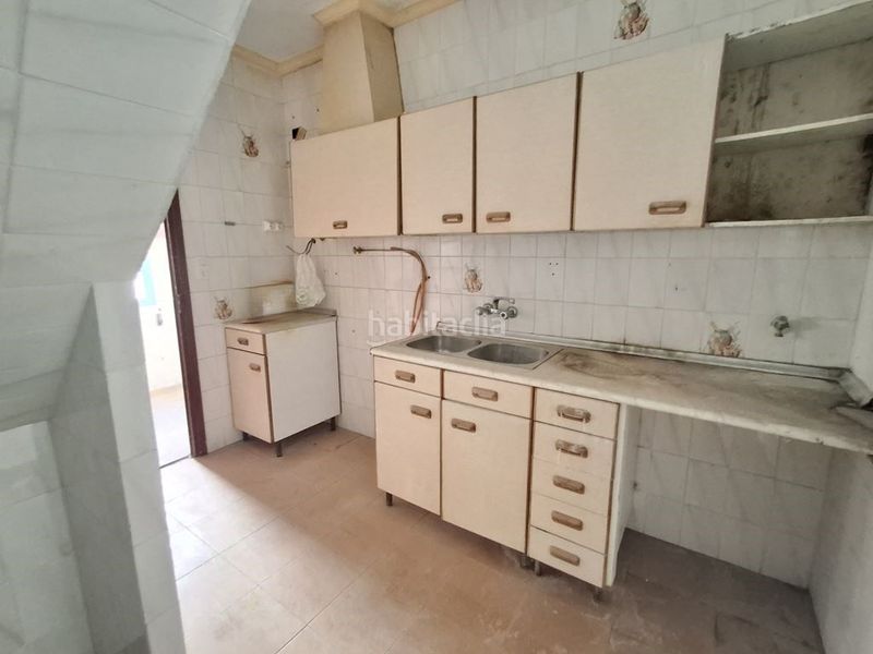 Foto e30b9328-aac1-4ccd-a819-237f47b26022. Casa amb aparcament a Roda (La)