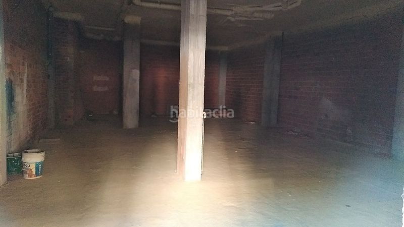 Foto 698f4916-c57b-4999-8a2f-e2d8bf3c661d. Miete geschäftsraum in Roda (La)