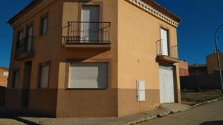 Casa  Colon. Casa en venta en quintanar del rey, 4 dormitorios.