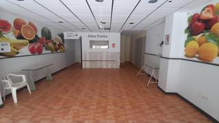 Rent Business premise in Roda (La). Local com. en alquiler en ramon y cajal.