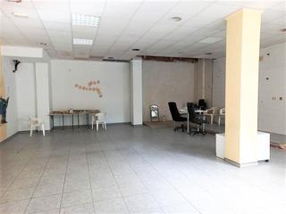 Rent Business premise in Roda (La). Local com. en alquiler en paseo de la estación.