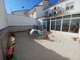 Casa adossada a Roda (La). Casa adosada en venta en roda la, 5 dormitorios.