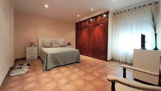 Pis a Roda (La). Piso en venta en centro, 3 dormitorios.
