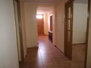 Casa a Roda (La). Casa en venta en bascula, 3 dormitorios.