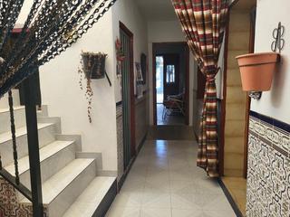 Maison à Sisante. Casa en venta en sisante, 4 dormitorios.