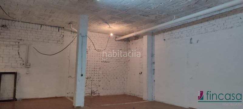 Foto fe385731-9a1a-4802-a0b9-4d3a2ccd5c79. Location local commercial dans Carretas - Pajarita Albacete