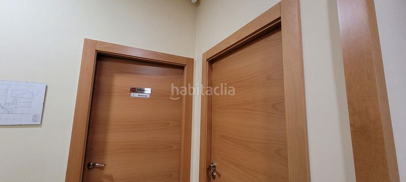 Foto 5f0154c7-7933-4a3e-897d-1ab6538d301a. Alquiler local comercial local com. en alquiler en Feria, 3 despachos. en Albacete