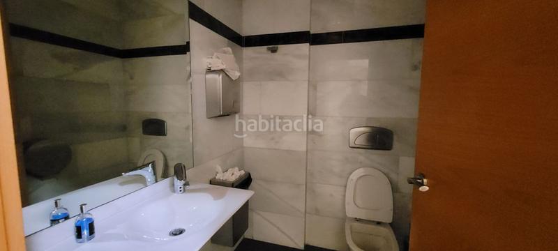 Foto 5c9f2547-e906-4d1d-bb71-68b755b74bea. Rent business premise in Feria Albacete