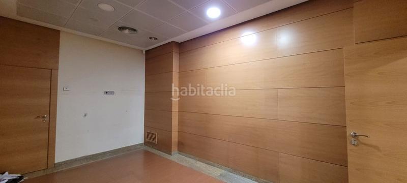 Foto a725ca86-c53a-4143-b8b7-3924efa90962. Rent business premise in Feria Albacete