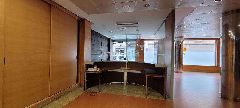 Foto d1daca56-4bf8-4983-9efa-1827d83ae3e1. Rent business premise in Feria Albacete