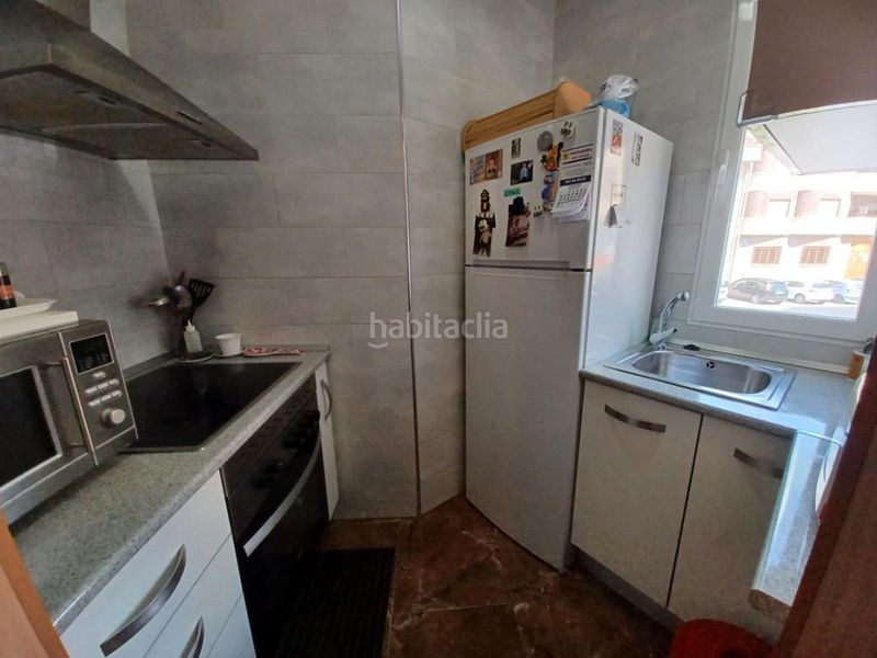 Foto 459d1496-c726-47af-a855-54435c85fbe6. Local comercial local com. en venta en centro, 3 despachos. en Roda (La)