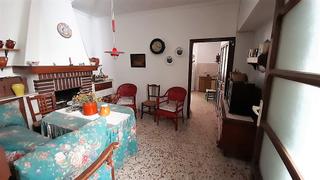 Casa a Roda (La). Casa en venta en roda la, 6 dormitorios.