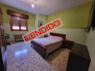 Maison à Sisante. Casa en venta en sisante, 3 dormitorios.