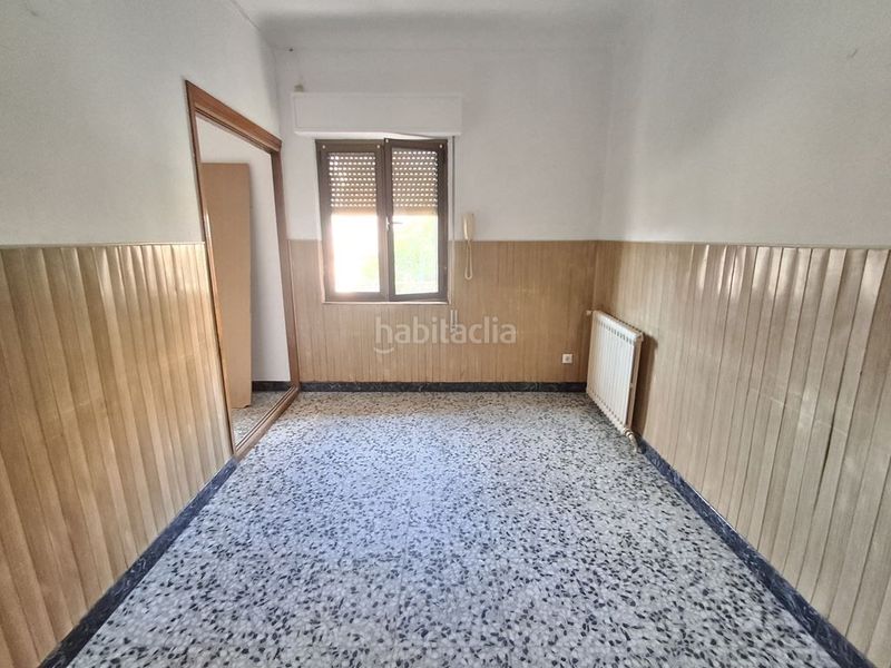 Foto c901f841-472f-4c02-b81f-71cc23b5de41. Casa amb calefacció aparcament a Roda (La)